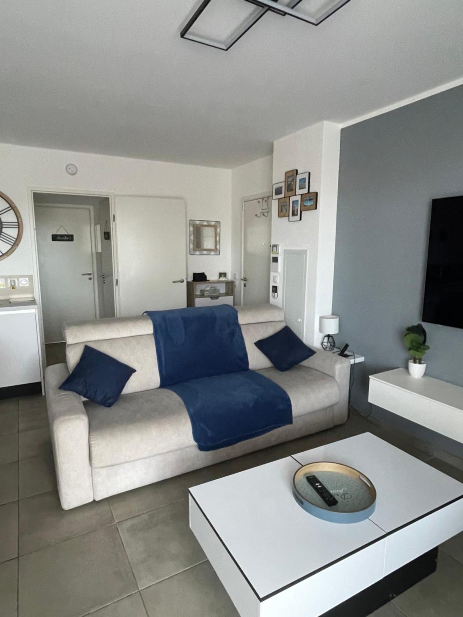 Logement Moderne Luxueux Parking Ac Cote De La Mer Nice Exterior photo